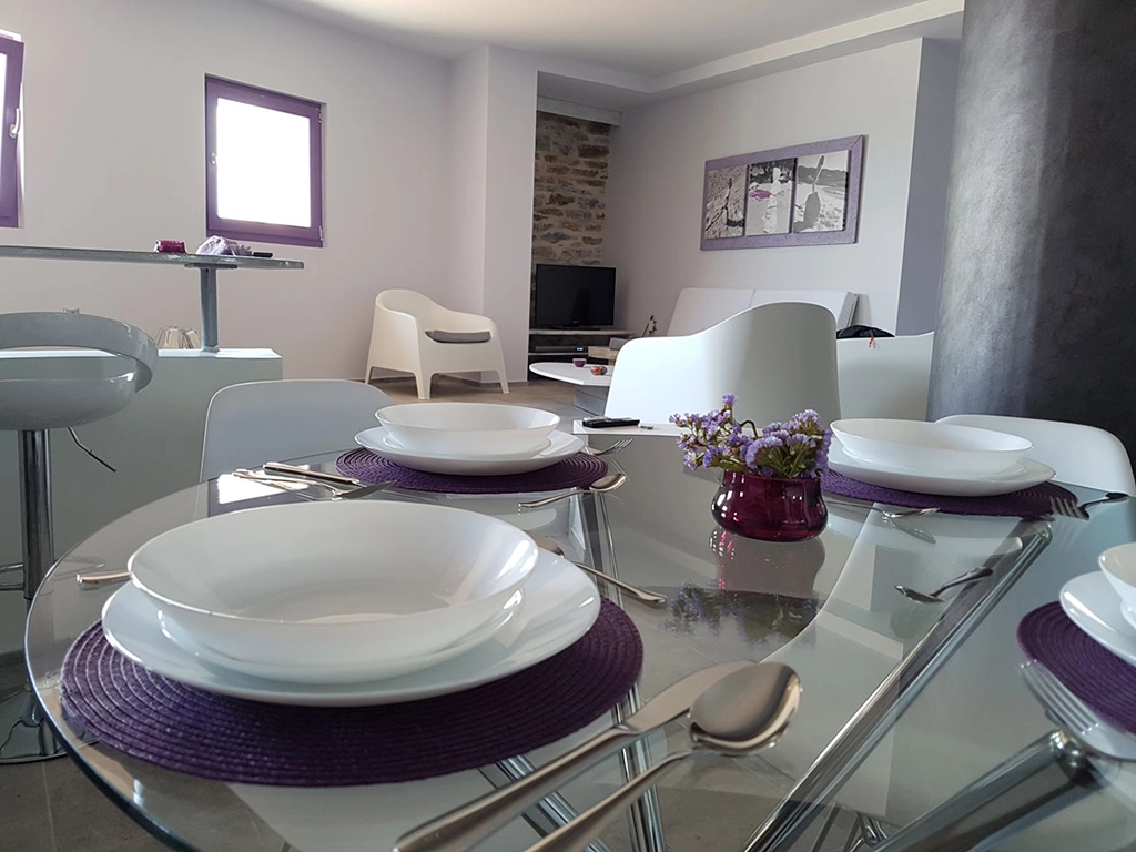 Dining room at Kiva Villa